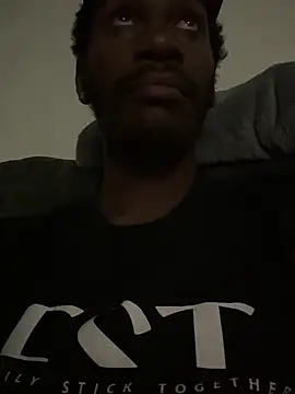 ITSONLYKENNY online show from 17, 2, 2025