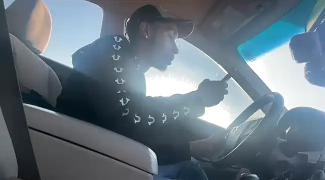 ITSONLYKENNY online show from 28, 1, 2025