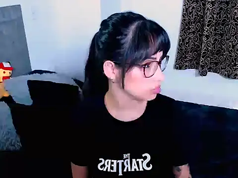 diana  34 online show from 25, 11, 2025