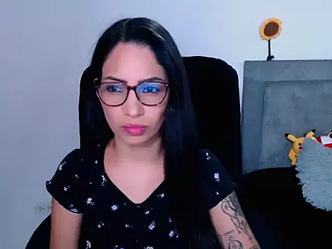 diana  34 online show from 6, 3, 2026