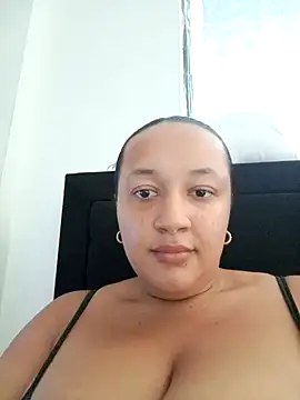 Miss-boobs online show from 28, 1, 2025
