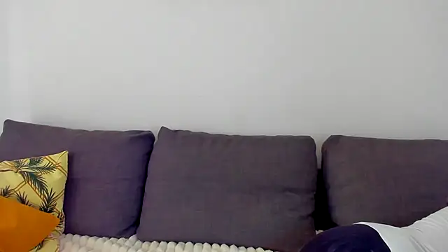 DesireMore90 online show from 8, 4, 2026