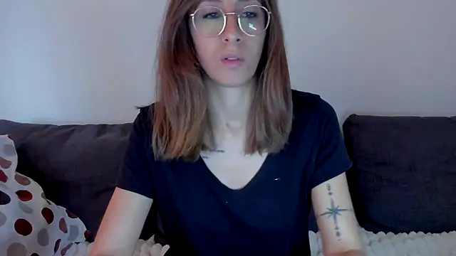 Snapshot of DesireMore90 chatting on 20, 5, 2026 DesireMore90 online show from 20, 5, 2026