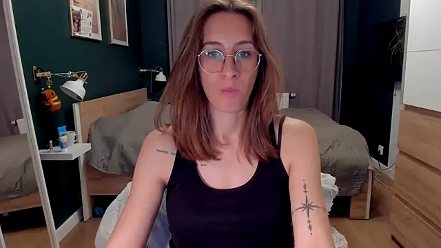 Snapshot of DesireMore90 chatting on 23, 4, 2026 DesireMore90 online show from 23, 4, 2026