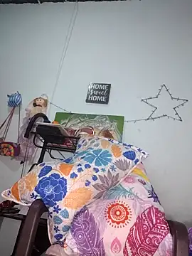 Bellota 22 Fuckme online show from 25, 2, 2026