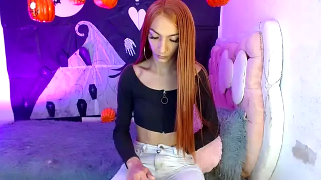 Snapshot of Katty_fox69 chatting on 30, 10, 2025 Katty fox69 online show from 30, 10, 2025