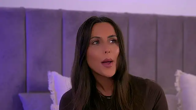 Snapshot of AnaisBellas chatting on 28, 9, 2025 AnaisBellas online show from 28, 9, 2025