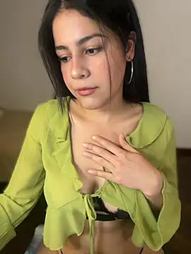 CuteKira7 online show from 6, 5, 2026