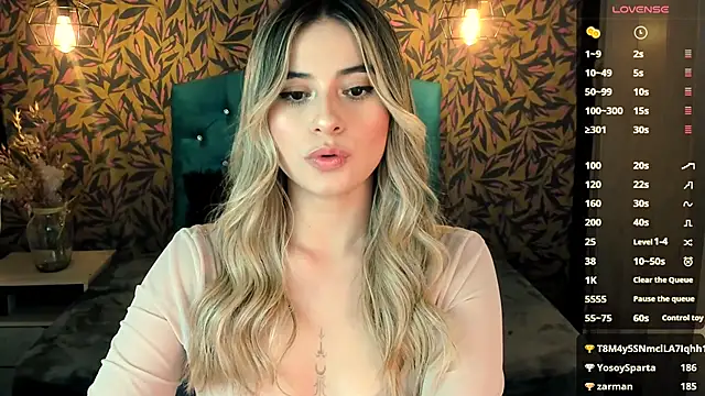KiaraCarter online show from 31, 1, 2025