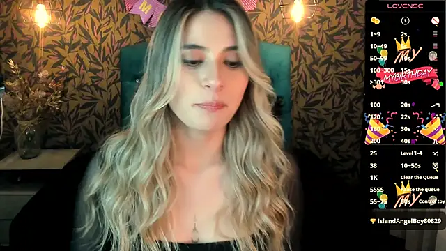 KiaraCarter online show from 18, 2, 2025