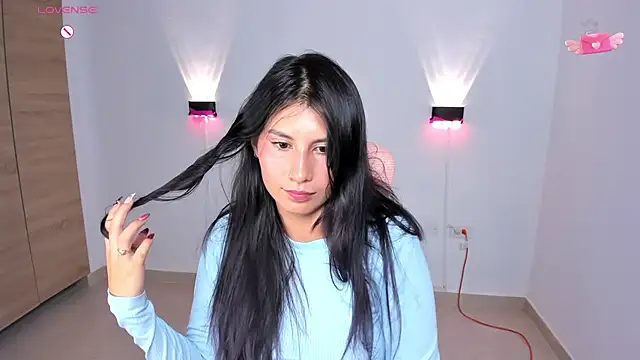 emily villamil online show from 26, 2, 2025