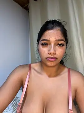 AgathaGeorgiou online show from 10, 11, 2025