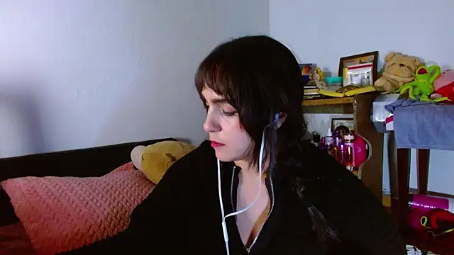 Snapshot of collette_beaufoy_ chatting on 14, 6, 2026 collette beaufoy online show from 14, 6, 2026