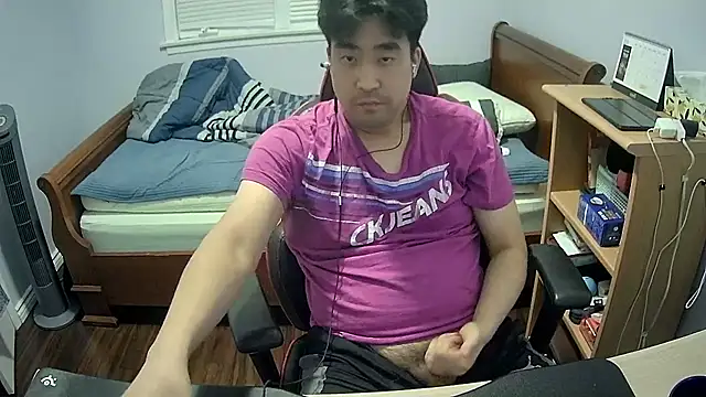 Koreanboy171 online show from 10, 3, 2026