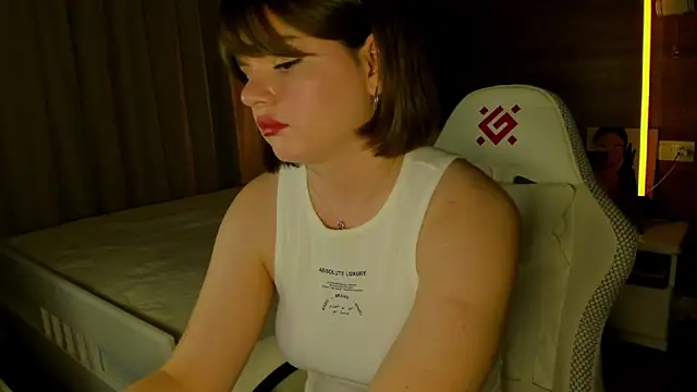 Elizabeth Hottie  online show from 6, 6, 2026