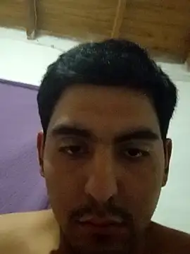 Snapshot of lil_burger chatting on 21, 11, 2025 lil burger online show from 21, 11, 2025
