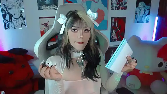 Deadly Doll online show from 26, 10, 2025