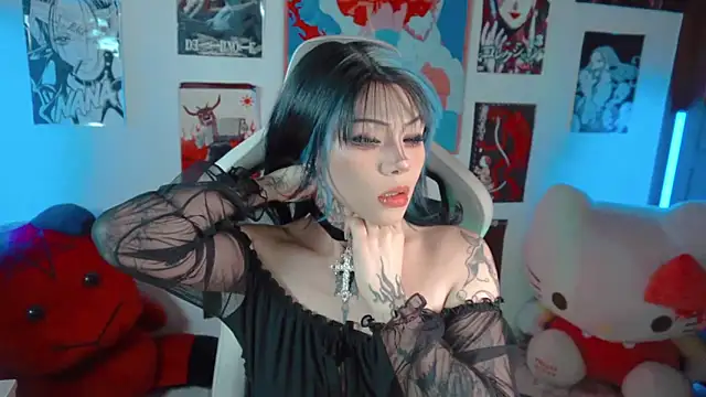 Deadly Doll online show from 17, 11, 2025