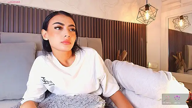 Snapshot of SHANONCLARK chatting on 29, 11, 2025 SHANONCLARK online show from 29, 11, 2025