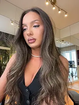 MileySin1111 online show from 28, 2, 2026