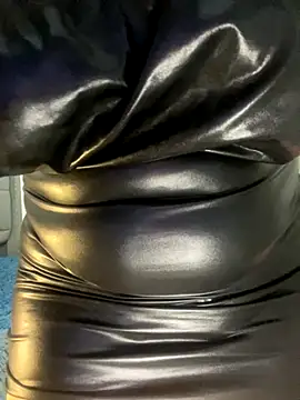 Lady  Pink online show from 9, 11, 2025