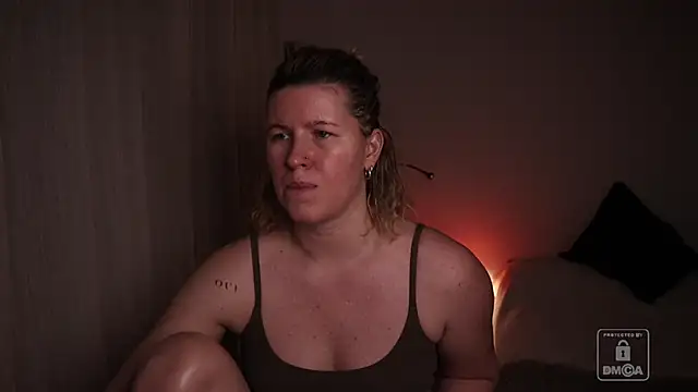 moonamii online show from 11, 2, 2026