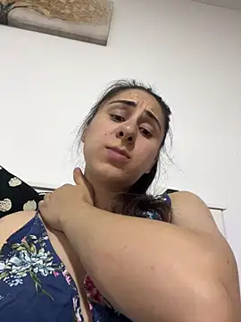 Snapshot of JenniferEdith chatting on 8, 7, 2026 JenniferEdith online show from 8, 7, 2026