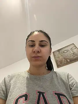 Snapshot of JenniferEdith chatting on 7, 2, 2025 JenniferEdith online show from 7, 2, 2025