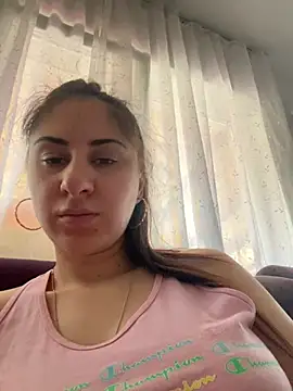 Snapshot of JenniferEdith chatting on 21, 6, 2026 JenniferEdith online show from 21, 6, 2026