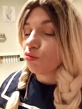 Snapshot of Linda_Gregory chatting on 22, 3, 2026 Linda Gregory online show from 22, 3, 2026