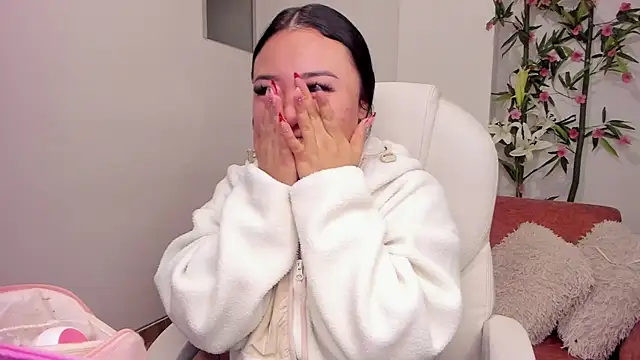 Lulu Sakura  online show from 15, 3, 2025