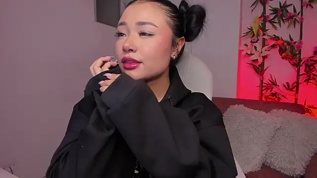 Lulu Sakura  online show from 30, 1, 2025