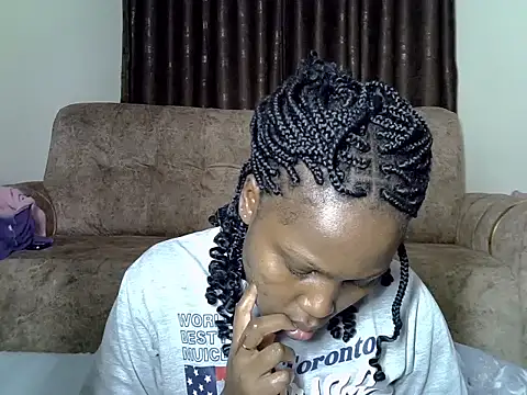 AurelAda online show from 4, 11, 2025