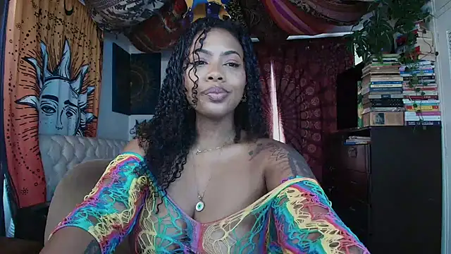 Snapshot of ElizaGrey_ chatting on 21, 5, 2026 ElizaGrey online show from 21, 5, 2026