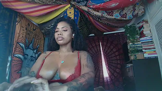 ElizaGrey  online show from 25, 4, 2026