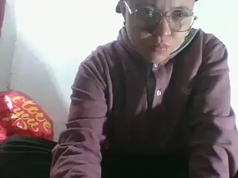 Snapshot of EdenJupiter chatting on 28, 12, 2024 EdenJupiter online show from 28, 12, 2024
