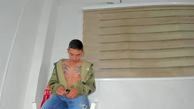 enjoy hotparty online show from 6, 4, 2026