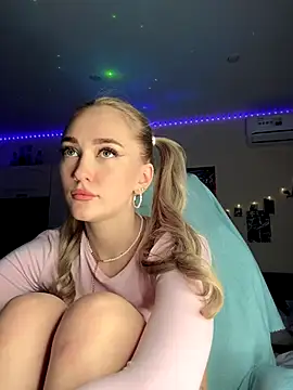 Good  Girl  online show from 27, 10, 2025