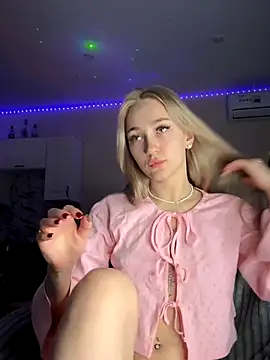 Good  Girl  online show from 23, 10, 2025