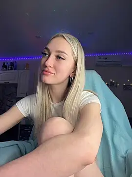 Good  Girl  online show from 2, 5, 2026