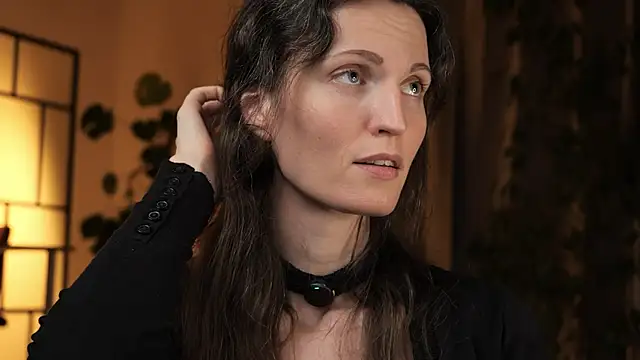 Snapshot of yulladao chatting on 14, 11, 2025 yulladao online show from 14, 11, 2025