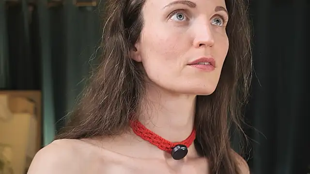 yulladao online show from 21, 4, 2026