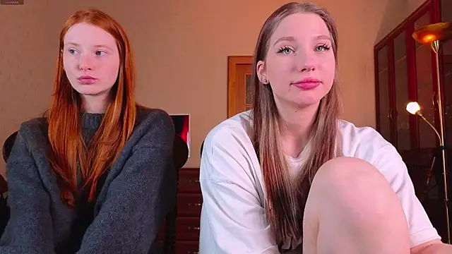 MiaKeler online show from 25, 1, 2025