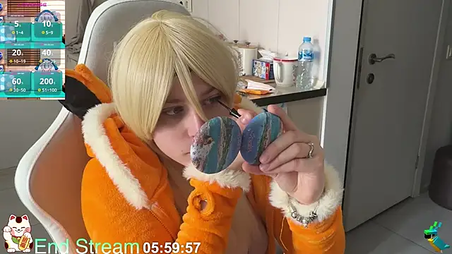 Snapshot of ShiroiFubuki chatting on 21, 5, 2026 ShiroiFubuki online show from 21, 5, 2026