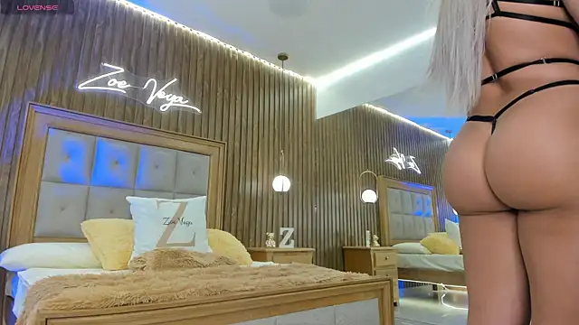 Zoevegass online show from 4, 11, 2025