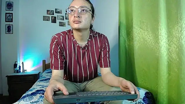 monkeywillwhite online show from 9, 11, 2025