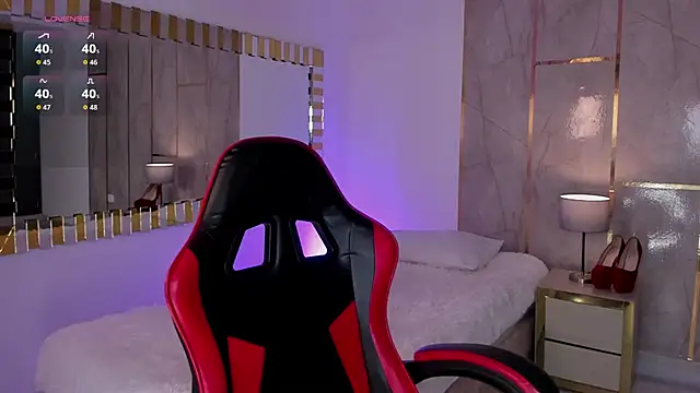 Jiggly   online show from 10, 3, 2026