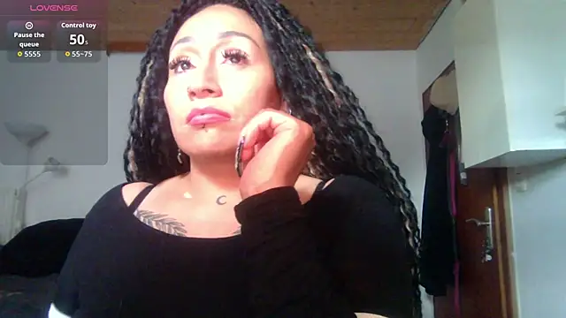 luna sofia69 online show from 10, 11, 2025