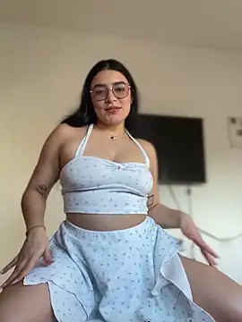 Lia flowers online show from 15, 2, 2025