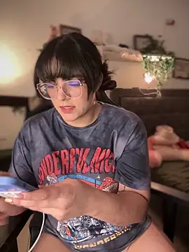 Lia flowers online show from 27, 9, 2025